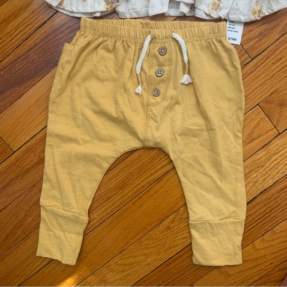 NWT baby Jessica Simpson set - Picture 4 of 5